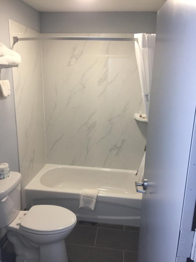 Hillside Motel Glen Mills Екстер'єр фото